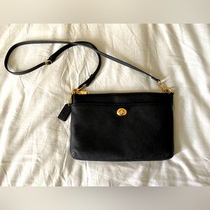 Coach Crossbody Bag. NEW WITHOUT TAG.
